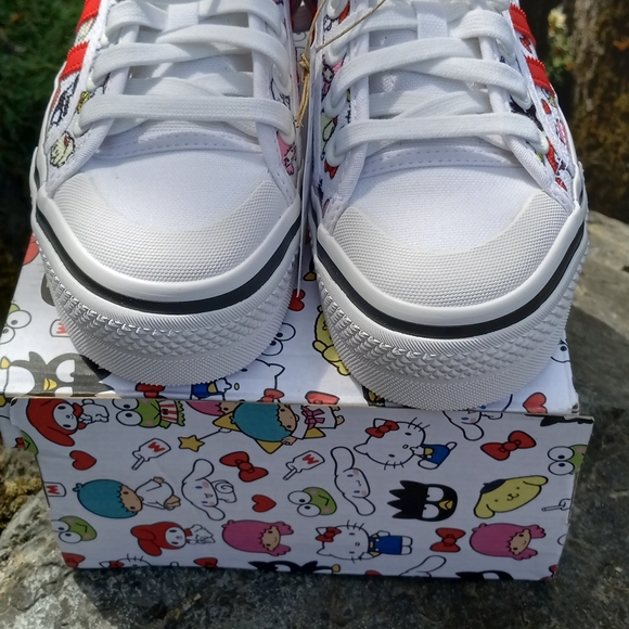 Adidas Originals (Unisex) Nizza Platform Sneakers J- Hello Kitty& Sanrio Friends - Picture 10 of 16